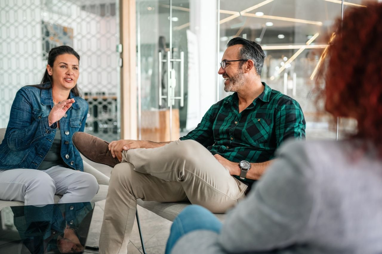 A one-to-one coaching conversation over coffee